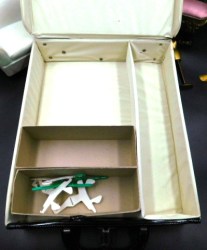 barbie case 64 red coat view6